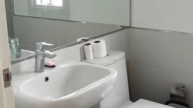 2 Bedroom Condo for rent in BGC, Metro Manila