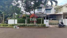 Rumah dijual dengan 4 kamar tidur di Pondok Aren, Banten