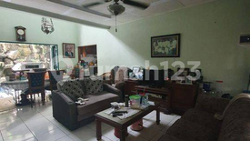 Rumah dijual dengan 4 kamar tidur di Pondok Aren, Banten