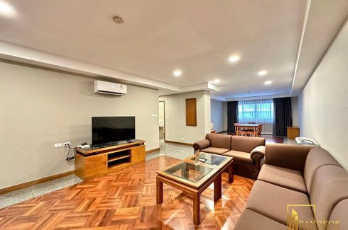 3 Bedroom Condo for rent in United Tower, Khlong Tan Nuea, Bangkok near BTS Thong Lo
