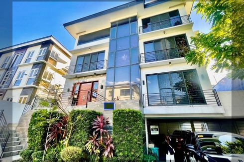 4 Bedroom House for sale in McKinley Hill, Metro Manila