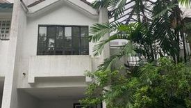 Townhouse for rent in Pansol, Metro Manila