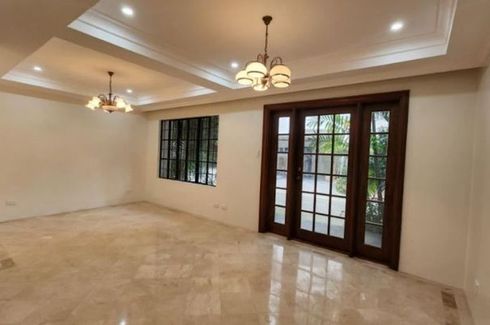 Townhouse for rent in Pansol, Metro Manila