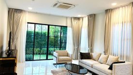 4 Bedroom Condo for rent in Saphan Sung, Bangkok