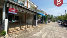 3 Bedroom Townhouse for sale in Phanthai Norasing, Samut Sakhon