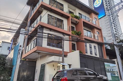 4 Bedroom Townhouse for sale in Socorro, Metro Manila near LRT-2 Araneta Center-Cubao