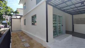 3 Bedroom Townhouse for sale in Bang Pu Mai, Samut Prakan
