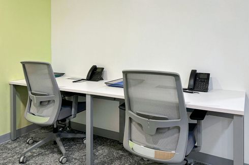 Office for rent in South Triangle, Metro Manila near MRT-3 Quezon Avenue