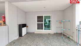 3 Bedroom Townhouse for Sale or Rent in Tha Raeng, Bangkok