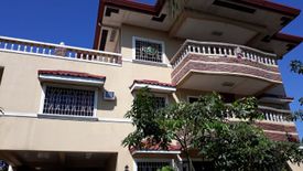 9 Bedroom House for sale in Western Bicutan, Metro Manila