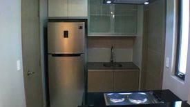 2 Bedroom Condo for sale in San Lorenzo, Metro Manila