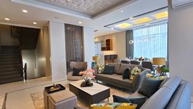 Townhouse for sale in Pasong Tamo, Metro Manila