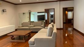 3 Bedroom House for rent in Khlong Tan Nuea, Bangkok