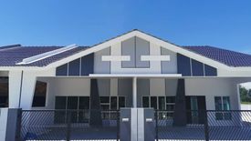 4 Bedroom House for sale in Batu Gajah, Perak