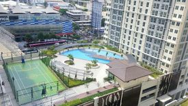 Condo for sale in Urdaneta, Metro Manila near MRT-3 Ayala