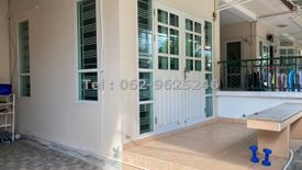 3 Bedroom Apartment for sale in Bang Khanun, Nonthaburi