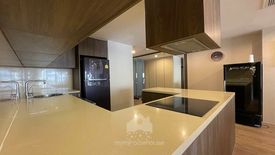 2 Bedroom Condo for rent in Noble Above Wireless-Ruamrudee, Langsuan, Bangkok near BTS Nana