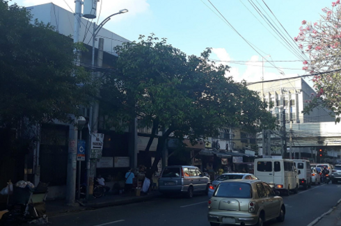 Commercial for sale in Malate, Metro Manila near LRT-1 Vito Cruz