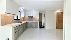 4 Bedroom House for sale in Guadalupe, Cebu