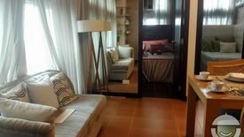 2 Bedroom Condo for sale in San Lorenzo Place, Bangkal, Metro Manila near MRT-3 Magallanes