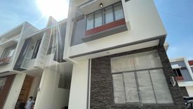 3 Bedroom Townhouse for sale in Bahay Toro, Metro Manila
