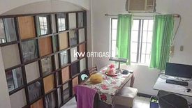 4 Bedroom House for sale in Barangka Drive, Metro Manila near MRT-3 Boni