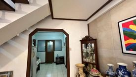 5 Bedroom House for sale in Horseshoe Residences, Horseshoe, Metro Manila near LRT-2 Betty Go-Belmonte
