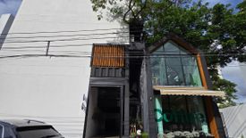 Commercial for rent in Chom Phon, Bangkok near MRT Lat Phrao