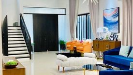 5 Bedroom House for sale in BF Homes, Metro Manila