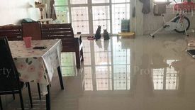 3 Bedroom Townhouse for sale in Khlong Sam Prawet, Bangkok