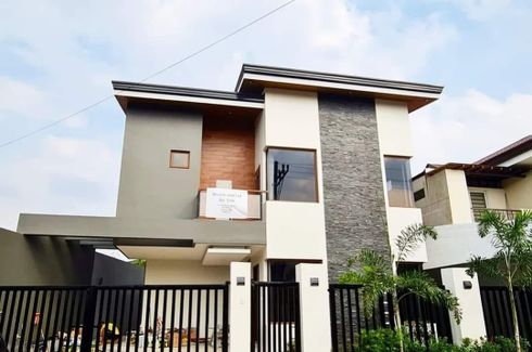 6 Bedroom House for sale in Barangay 201, Metro Manila