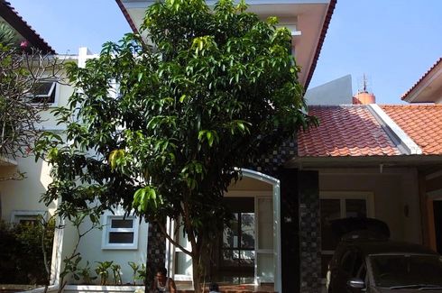 Rumah dijual dengan 3 kamar tidur di Pondok Aren, Banten