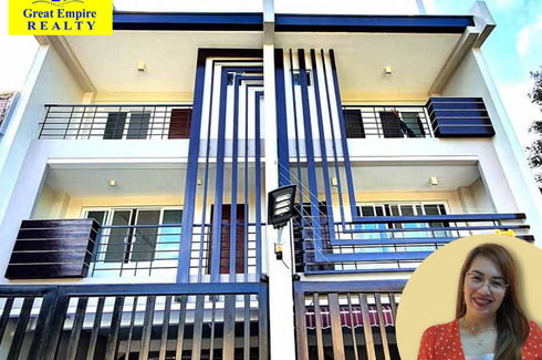 4 Bedroom Townhouse for sale in Santa Cruz, Metro Manila near LRT-1 Doroteo Jose