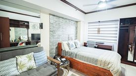 1 Bedroom Condo for sale in San Lorenzo, Metro Manila