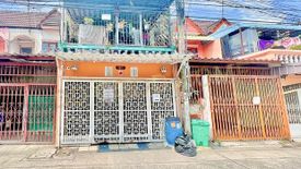3 Bedroom Townhouse for sale in Pak Khlong Phasi Charoen, Bangkok near MRT Bang Wa