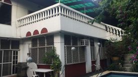 8 Bedroom House for sale in Blue Ridge A, Metro Manila