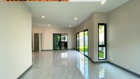 4 Bedroom House for sale in Prawet, Bangkok