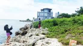 Land for sale in Punta Engaño, Cebu