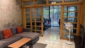 4 Bedroom House for rent in Bel-Air, Metro Manila