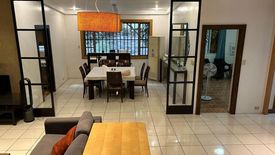 4 Bedroom House for rent in Bel-Air, Metro Manila