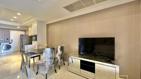 1 Bedroom Condo for rent in Nusa State Tower Condominium, Silom, Bangkok near BTS Surasak