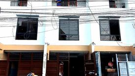4 Bedroom Townhouse for sale in Roxas, Metro Manila