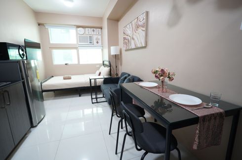 1 Bedroom Condo for sale in South Triangle, Metro Manila near MRT-3 Kamuning