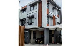 4 Bedroom Townhouse for sale in Bahay Toro, Metro Manila near LRT-1 Roosevelt