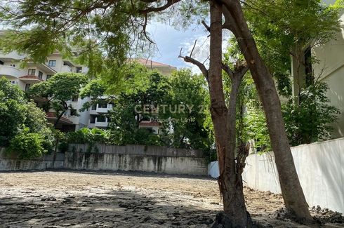 Land for rent in Khlong Tan Nuea, Bangkok