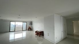 3 Bedroom Condo for sale in Regent on the Park 2, Khlong Tan Nuea, Bangkok near BTS Ekkamai