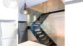 3 Bedroom House for rent in San Lorenzo, Metro Manila near MRT-3 Ayala