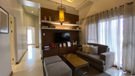 3 Bedroom Condo for sale in The Crestmont, South Triangle, Metro Manila near MRT-3 Quezon Avenue