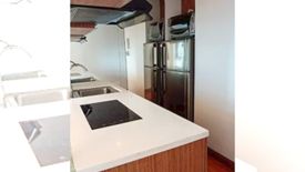 2 Bedroom Condo for sale in Poblacion, Metro Manila