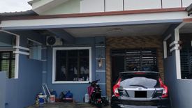 3 Bedroom House for sale in Taman Seri Serdang, Pulau Pinang